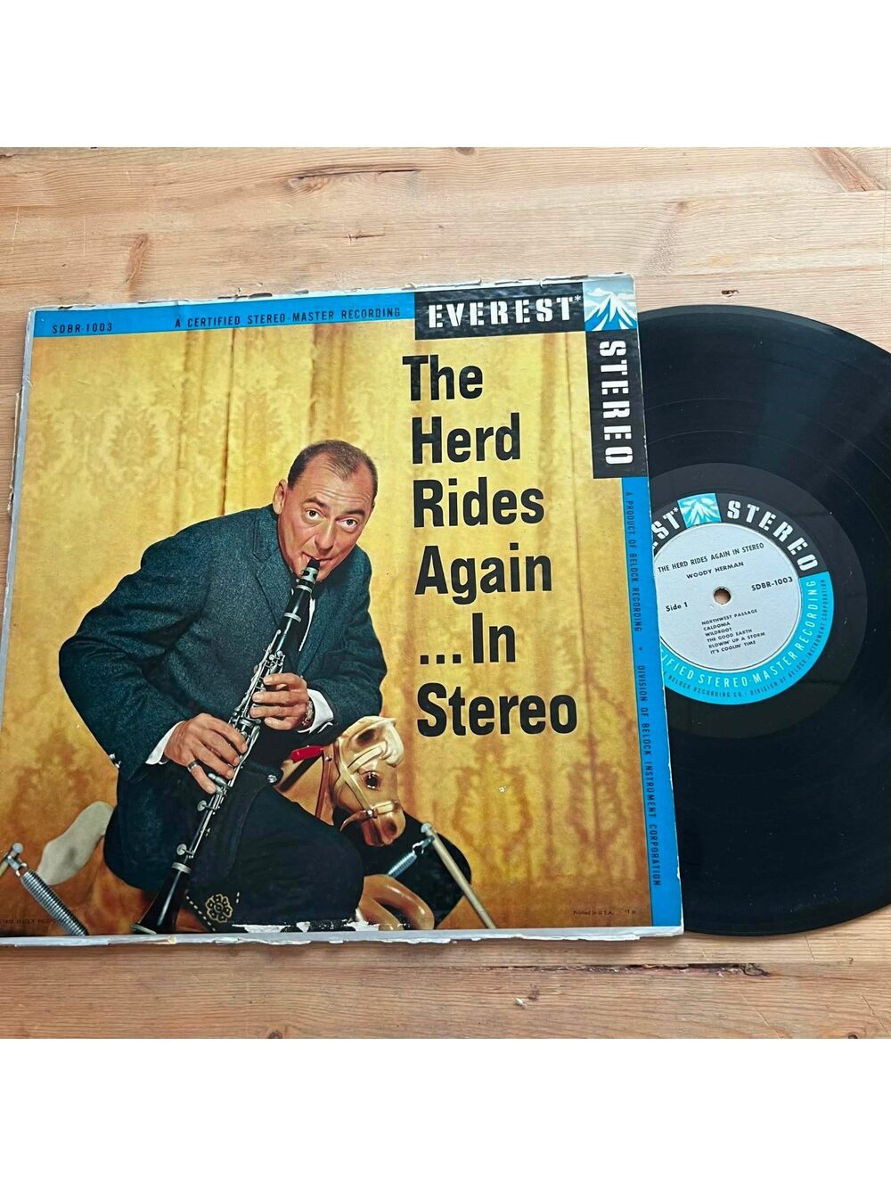 Woody Herman - The Herd rides Again in Stereo 33rpm VG+ VR20